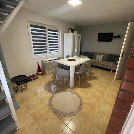Chill Apartman Orosháza Εξωτερικό φωτογραφία