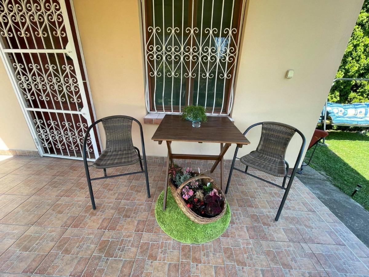 Chill Apartman Orosháza Εξωτερικό φωτογραφία