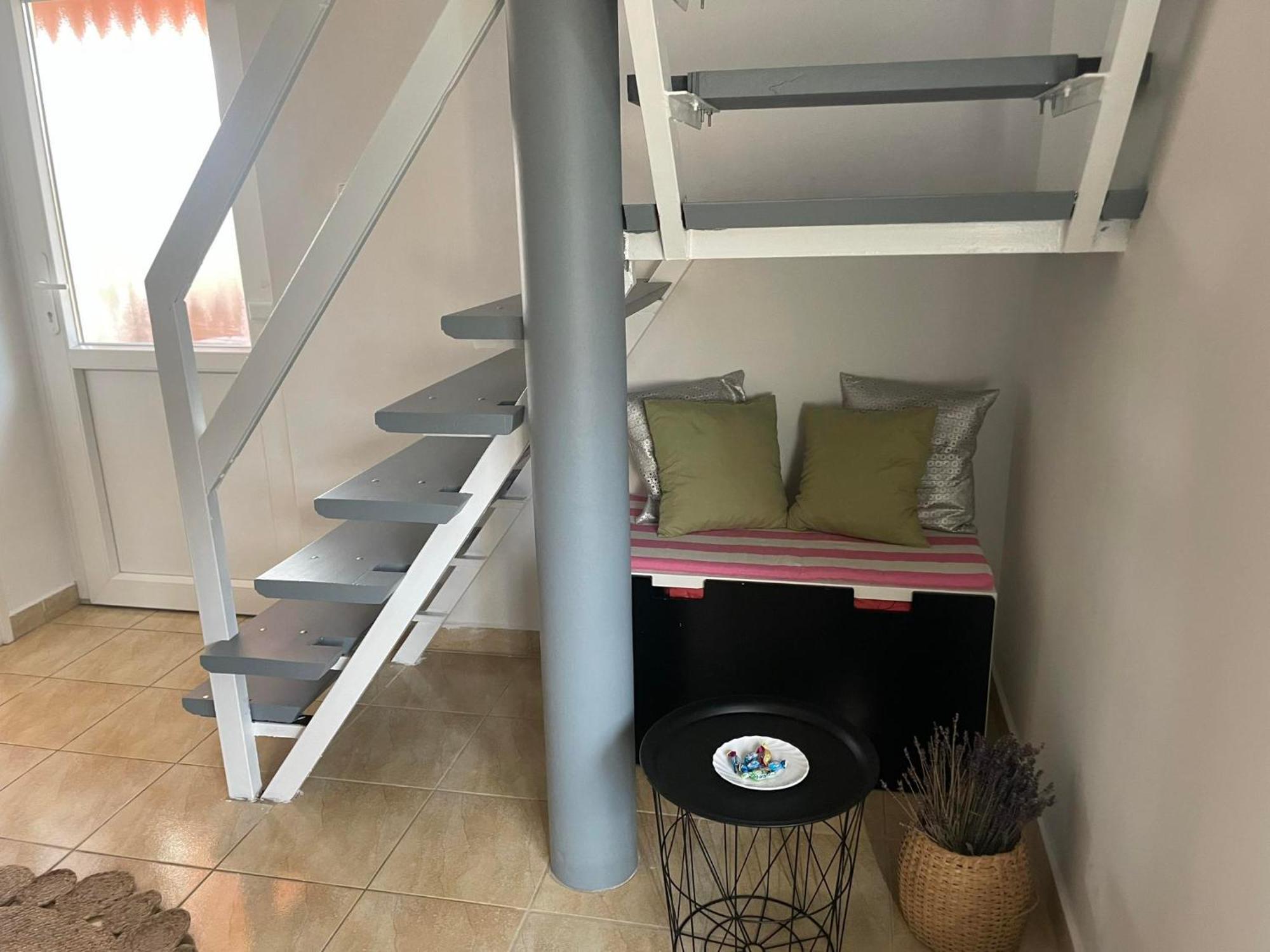 Chill Apartman Orosháza Εξωτερικό φωτογραφία